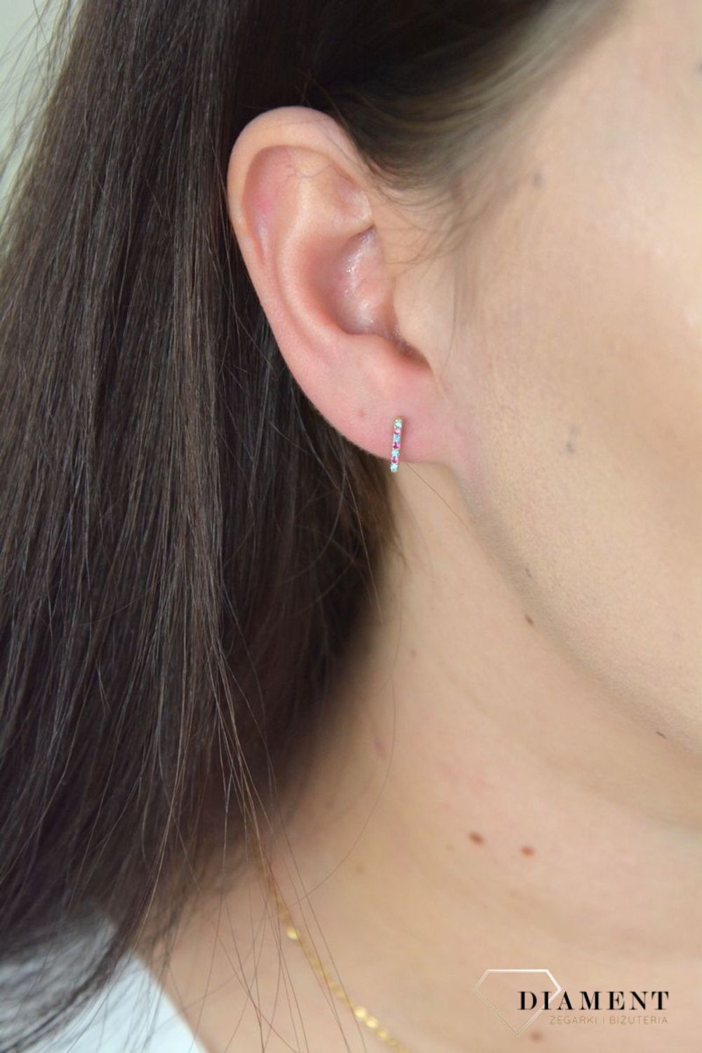 Złote kolczyki 333 patyczki z niebieską i różową cyrkonią KL 3345C.jpg